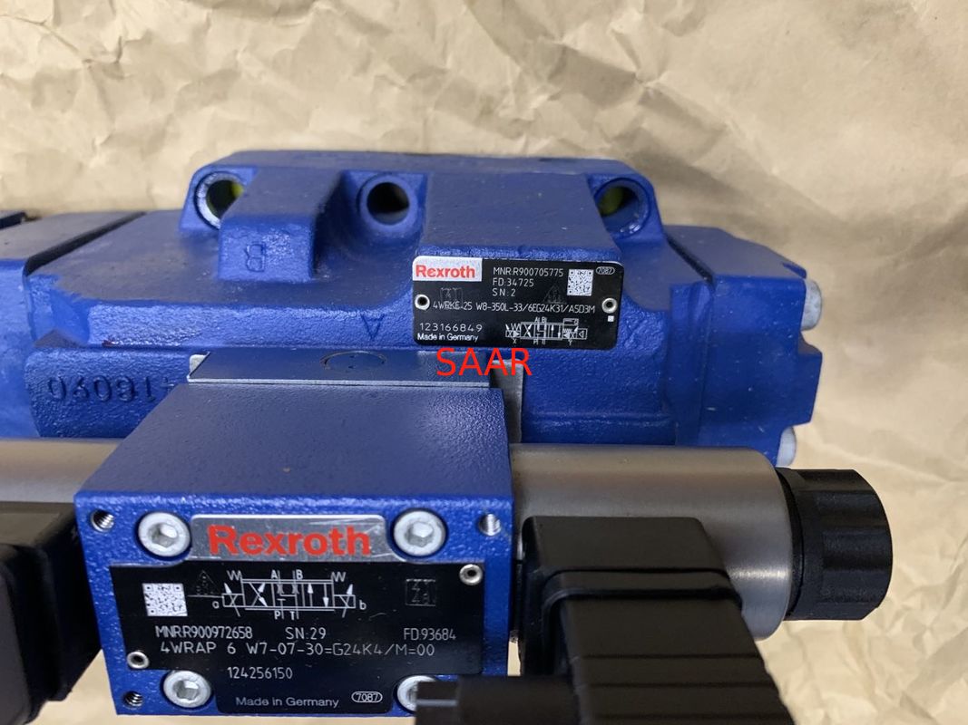 Rexroth R900705775 4WRKE25W8-350L-33 / 6EG24K31 / A5D3M 4WRKE25W8-350L-3X / 6EG24K31 / A5D3M صمام الاتجاه النسبي